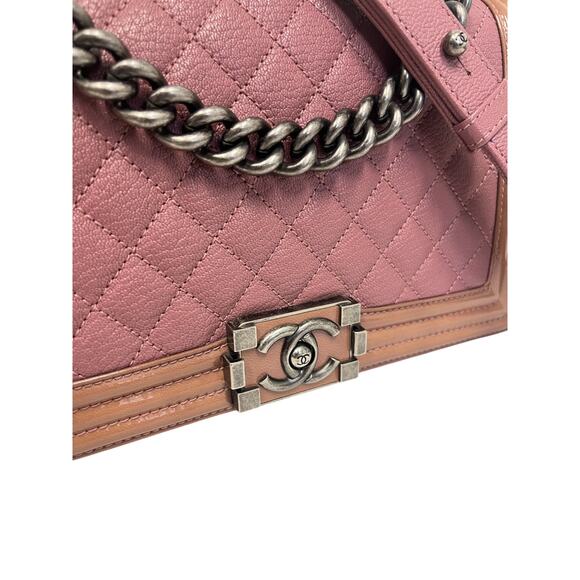 CHANEL Pink Leather Quilted Flap CC Logo Accent Medium Duo Boy Crossbody Bag - Picture 10 of 14